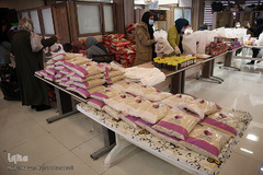 یلدای شیرین ۲۰۰۰خانواده طرح «هم نمک» مؤسسه خیریه متوسلین به امام رضا(ع)