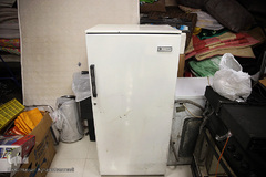 یلدای شیرین ۲۰۰۰خانواده طرح «هم نمک» مؤسسه خیریه متوسلین به امام رضا(ع)