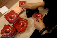 یلدای شیرین ۲۰۰۰خانواده طرح «هم نمک» مؤسسه خیریه متوسلین به امام رضا(ع)