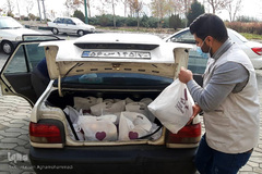 یلدای شیرین ۲۰۰۰خانواده طرح «هم نمک» مؤسسه خیریه متوسلین به امام رضا(ع)