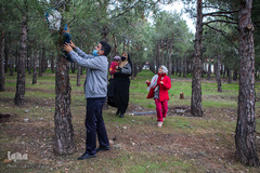 جواد گاهی برای تفریح و هواخوری با خانواده به باغ خرگوش در نزدیکی محل زندگی خود می‌رود