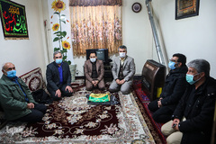 دیدار جامعه قرآنی با خانواده شهیدان طارمی