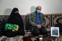 دیدار جامعه قرآنی با خانواده شهیدان طارمی