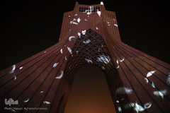 ورپردازی سه بعدی(ویدیو مپینگ) یادبود مسافرین کشته شده سقوط هواپیمای اوکراینی بر برج آزادی