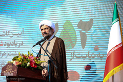 کاشت ۱۷۶ نهال به یاد شهدای پرواز ۷۵۲