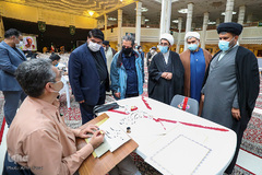 بداهه نگاری مشق سلیمانی در حرم شاهچراغ(ع)