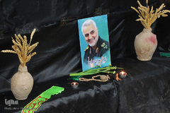 استقبال از ۵ شهید گمنام در فرودگاه بیرجند