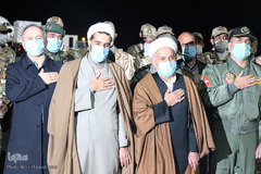 استقبال از ۵ شهید گمنام در فرودگاه بیرجند