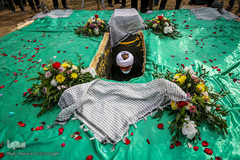 تشییع و تدفین شهید گمنام در قم