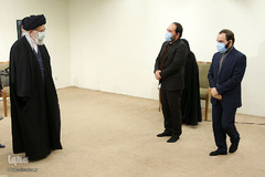 دیدار خانواده شهید فخری‌زاده با رهبر انقلاب