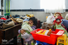 شادی کودکانه با هم نمک