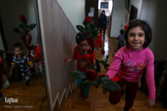 مادری برای 2400 + 1 دختر