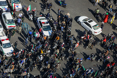 متفاوت ترین راهپیمایی ۲۲ بهمن قرن- خیابان انقلاب، میدان فردوسی