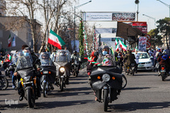 متفاوت ترین راهپیمایی ۲۲ بهمن قرن-
 خیابان نواب