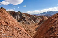 کوه های رنگی ماهنشان