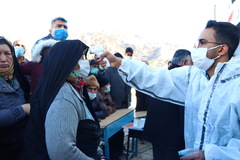 جشن انقلاب در سایه خدمت پزشکی به محرومان