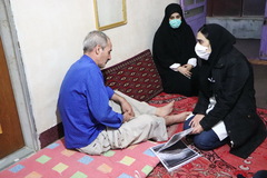 جشن انقلاب در سایه خدمت پزشکی به محرومان