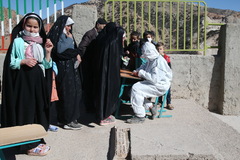 جشن انقلاب در سایه خدمت پزشکی به محرومان