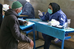 جشن انقلاب در سایه خدمت پزشکی به محرومان