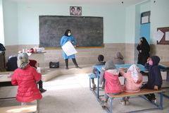 جشن انقلاب در سایه خدمت پزشکی به محرومان