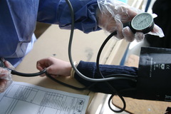 جشن انقلاب در سایه خدمت پزشکی به محرومان