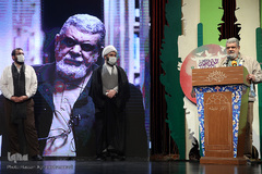 آیین اختتامیه دوازدهمین دوره جشنواره شعر و داستان انقلاب