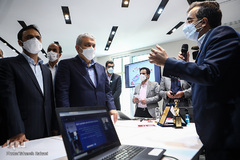 مراسم رونمایی از سبد اول خانه نوآوری تبیان