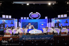 دومین شب سی‌وهفتمین دوره مسابقات بین‌المللی قرآن ایران