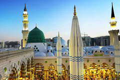 حرم مطهر و نورانی اشرف الانبیاء، حضرت محمد مصطفی(ص) در مدینه منوره