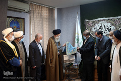 مراسم رونمایی از کتاب «از نیمروز تا امروز» با موضوع تاریخ رجل مذهبی و سیاسی سیستان 