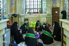 مراسم جشن تکلیف 42 دختر در امامزاده پنج تن لویزان