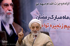 حجت الاسلام و المسلمین محسن قرائتی، مفسر قرآن مجید