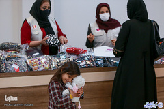  طرح هبه مؤسسه خیریه متوسلین به امام رضا(ع) با هدیه ۹۰۰۰قلم کالای اهدایی مردم به خانواده های تحت پوشش 