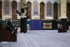 اولین شب مراسم عزاداری ایام شهادت حضرت فاطمه‌زهرا سلام‌الله‌علیها با حضور رهبر انقلاب اسلامی در حسینیه امام خمینی(ره)