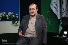 مجتبی رحماندوست، نویسنده و سیاستمدار 