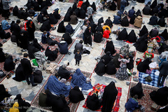 لحظه تحویل سال ۱۴۰۰ در حرم مطهر رضوی