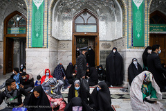 لحظه تحویل سال ۱۴۰۰ در حرم مطهر رضوی