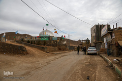 آستان مقدس امام‌زادگان پنج‌تن، در دهستان تبادکان