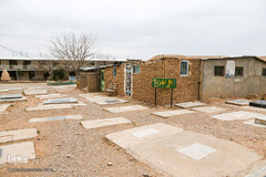 آستان مقدس امام‌زادگان پنج‌تن، در دهستان تبادکان