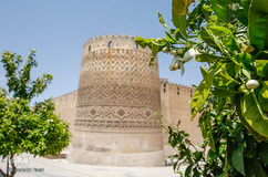 عطر خوش بهار نارنج شیراز