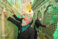 آیین گلاب شویی گنبد حرم مطهر شاهچراغ‎ (ع)