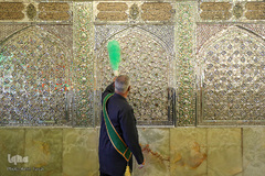 آیین گلاب شویی گنبد حرم مطهر شاهچراغ‎ (ع)