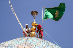 آیین گلاب شویی گنبد حرم مطهر شاهچراغ‎ (ع)