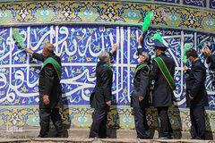 آیین گلاب شویی گنبد حرم مطهر شاهچراغ‎ (ع)