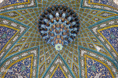 آرامش بهاری در امامزاده طاهر کرج