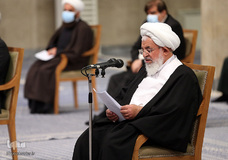 دیدار اعضای ستاد کنگره ملّی شهدای استان یزد با رهبر معظم انقلاب