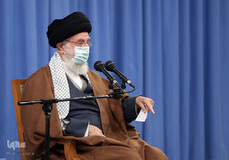 دیدار اعضای ستاد کنگره ملّی شهدای استان یزد با رهبر معظم انقلاب