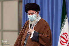 دیدار اعضای ستاد کنگره ملّی شهدای استان یزد با رهبر معظم انقلاب