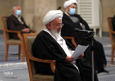 دیدار اعضای ستاد کنگره ملّی شهدای استان یزد با رهبر معظم انقلاب