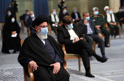 دیدار اعضای ستاد کنگره ملّی شهدای استان یزد با رهبر معظم انقلاب